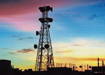 A TECNOLOGIA 5G, AS TORRES DE ANTENAS DE CELULAR E O PRINCÍPIO DA VEDAÇÃO DO RETROCESSO: A ESCOLHA DE SOFIA