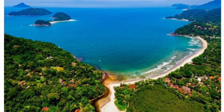 PARA BRASILEIROS, MUDANÇAS CLIMÁTICAS JÁ PREJUDICAM O TURISMO