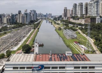AS ENCHENTES DE SÃO PAULO E AS BICICLETAS