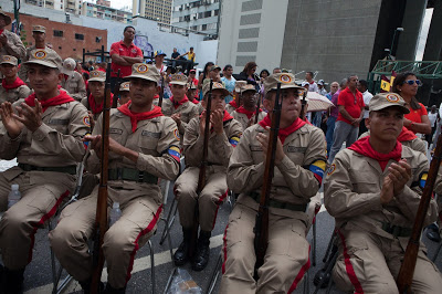 Milícias operárias bolivarianas - paramilitarismo no pior estilo narco-nazista